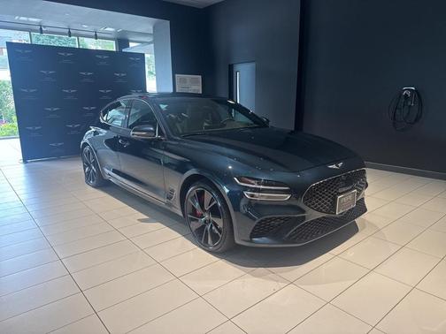 2023 Genesis G70 3.3T