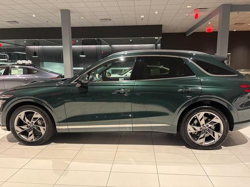 2024 Genesis Electrified GV70 Advanced