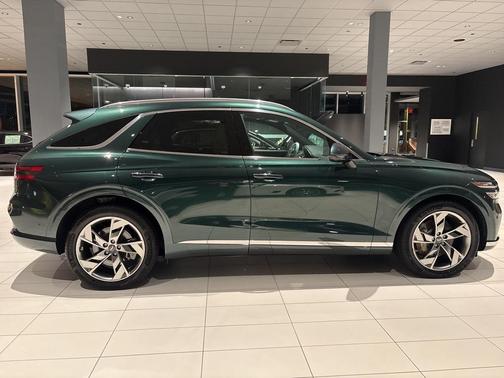 2024 Genesis Electrified GV70 Advanced