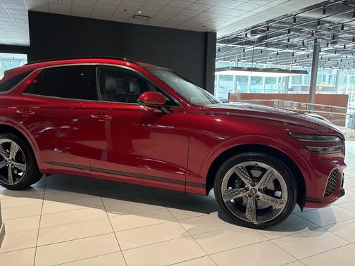 2023 Genesis GV70 2.5T