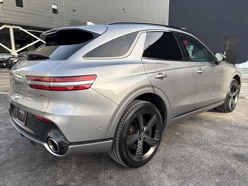 2023 Genesis GV70 2.5T