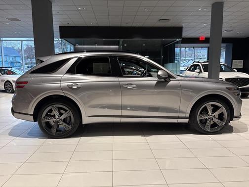 2023 Genesis GV70 2.5T