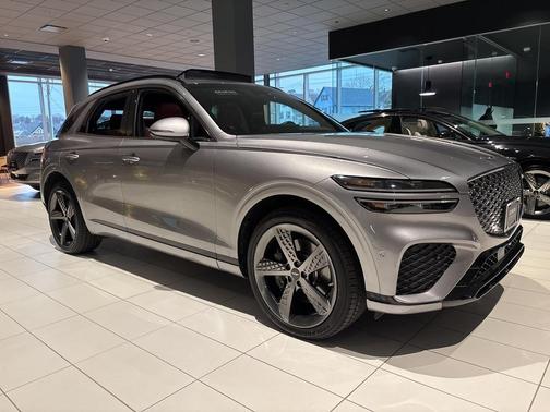2023 Genesis GV70 2.5T
