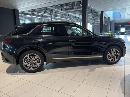 Vik Black 2023 Genesis GV70 2.5T