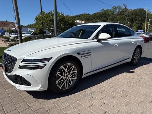 2025 Genesis G80 2.5T