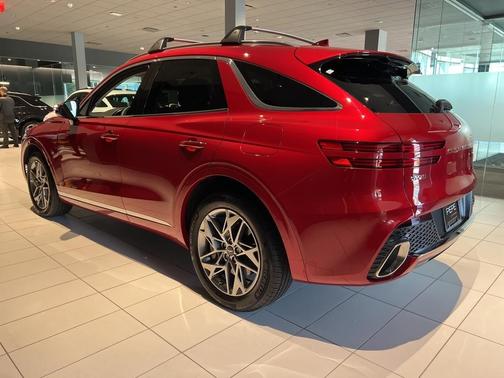 2025 Genesis GV70 2.5T