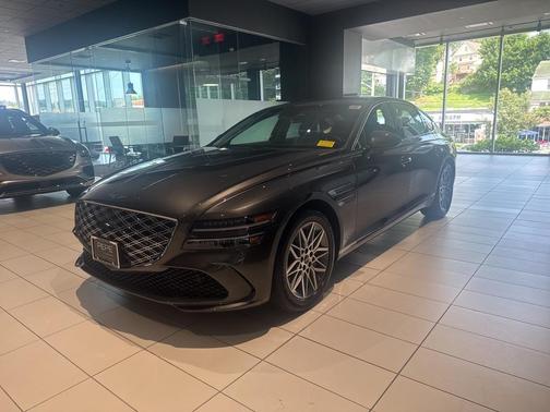 2025 Genesis G80 2.5T