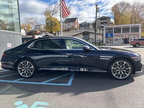 2023 Genesis G90 3.5T e-SC