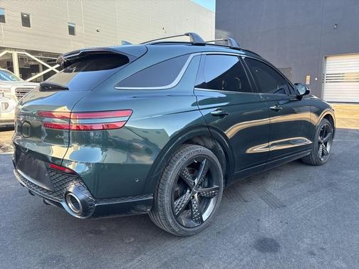 2023 Genesis GV70 2.5T
