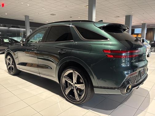 2023 Genesis GV70 2.5T