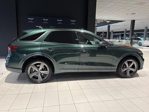 2023 Genesis GV70 2.5T