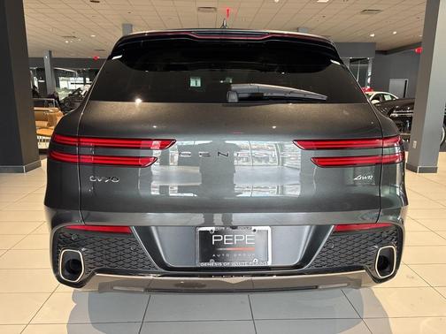 2024 Genesis GV70 2.5T