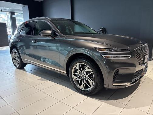 2024 Genesis GV70 2.5T
