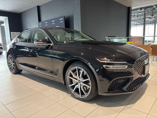 2026 Genesis G70 2.5T Prestige