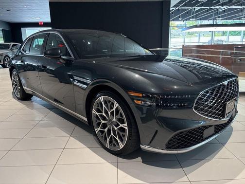 Hallasan Green 2023 Genesis G90 3.5T e-SC