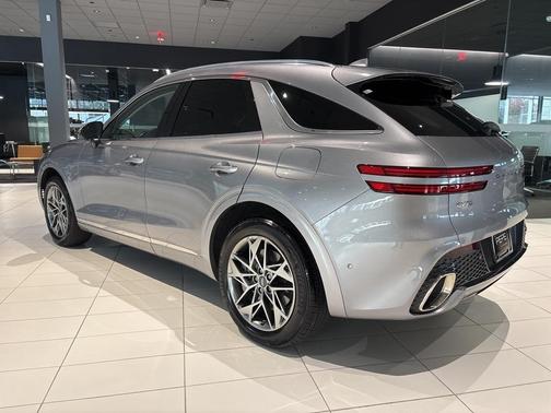 2023 Genesis GV70 2.5T