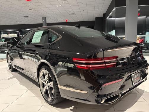 2026 Genesis G80 2.5T
