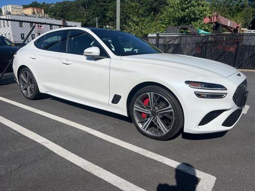 2025 Genesis G70 3.3T Sport Advanced