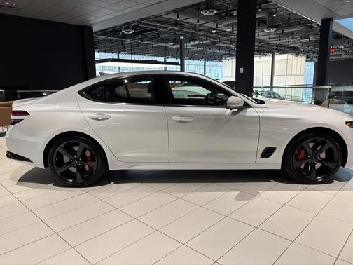 2026 Genesis G70 3.3T