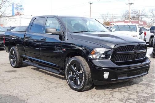 2022 RAM 1500 Classic SLT