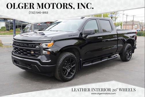 Black 2024 Chevrolet Silverado 1500 Custom