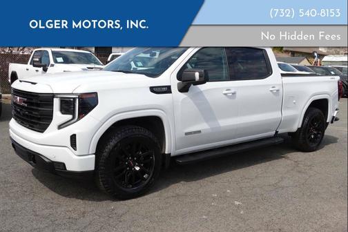 White 2025 GMC Sierra 1500 Elevation