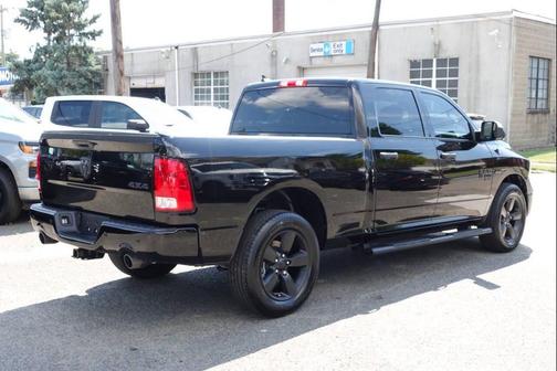 2022 RAM 1500 Classic SLT