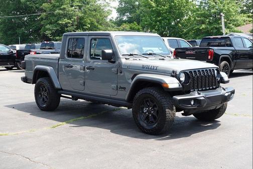 Sting-Gray Clearcoat 2021 Jeep Gladiator Willys 4x4