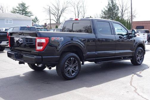 Agate Black 2022 Ford F-150 Lariat