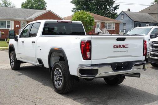 2024 GMC Sierra 2500 Base