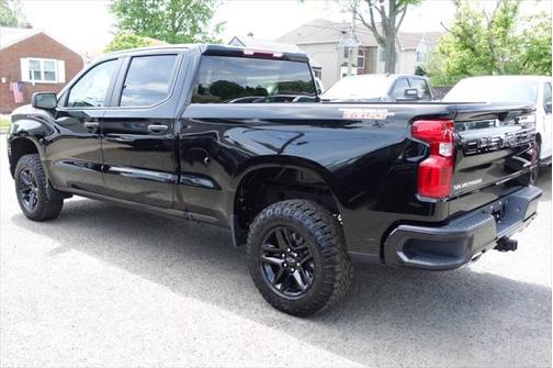 2022 Chevrolet Silverado 1500 Custom Trail Boss