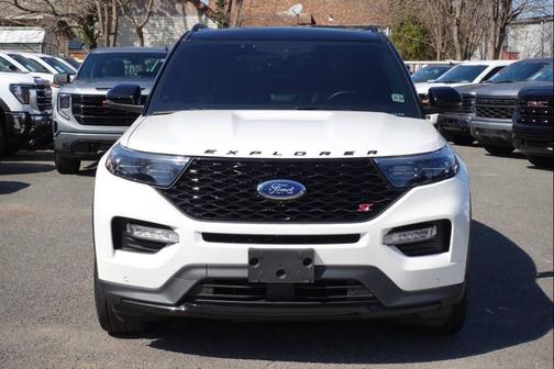 White 2023 Ford Explorer ST AWD 4dr SUV