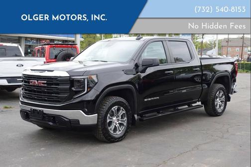 Black 2024 GMC Sierra 1500 Pro