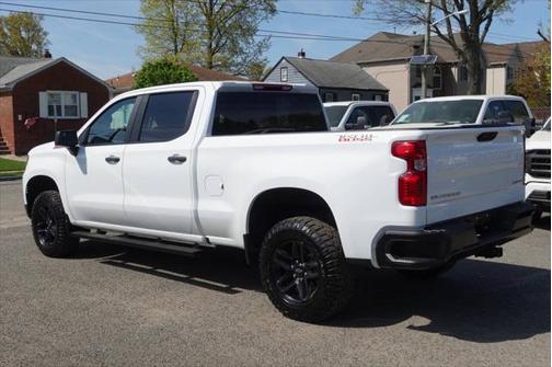 2022 Chevrolet Silverado 1500 Custom Trail Boss