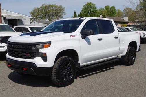 2022 Chevrolet Silverado 1500 Custom Trail Boss