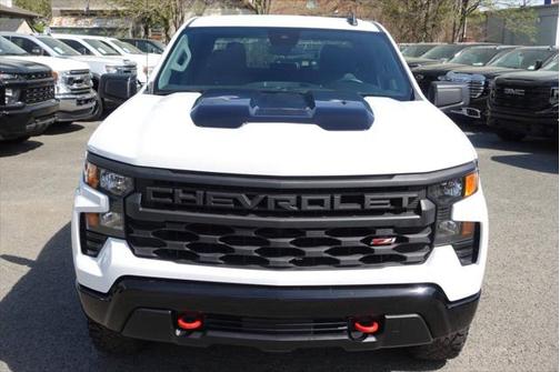 2022 Chevrolet Silverado 1500 Custom Trail Boss