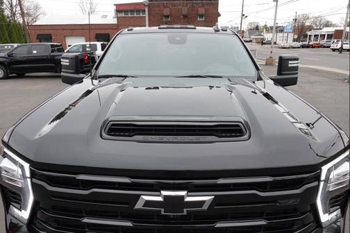 Black 2024 Chevrolet Silverado 2500 LT