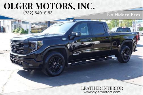 Black 2024 GMC Sierra 1500 Elevation