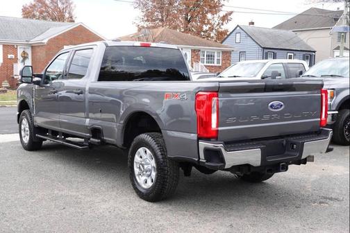 2023 Ford F-250 XLT