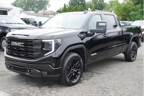 2022 GMC Sierra 1500 Elevation