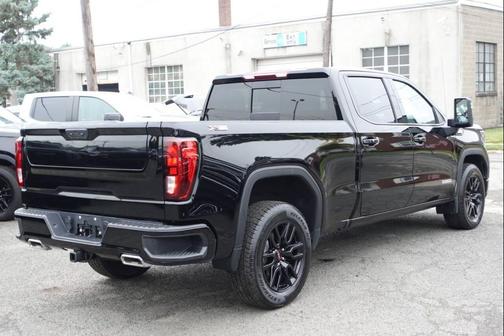 2022 GMC Sierra 1500 Elevation