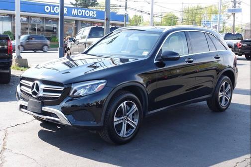 Black 2019 Mercedes-Benz GLC 300 4MATIC