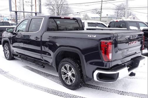 2022 GMC Sierra 1500 SLE