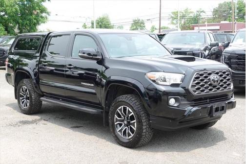 2020 Toyota Tacoma TRD Sport