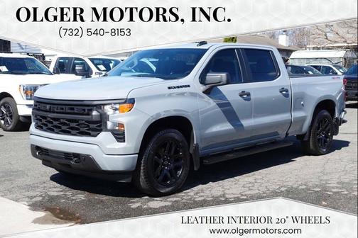 Titanium 2024 Chevrolet Silverado 1500 Custom