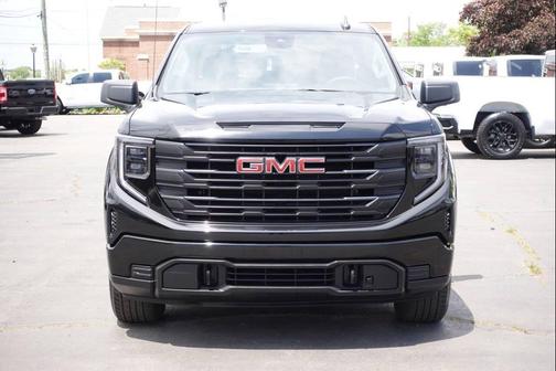 Black 2024 GMC Sierra 1500 Pro