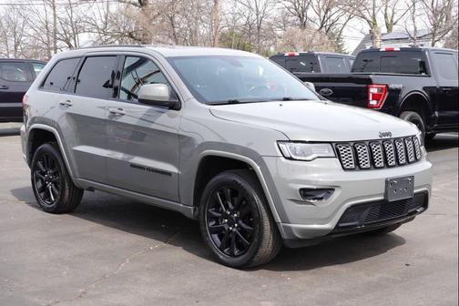 2021 Jeep Grand Cherokee Laredo