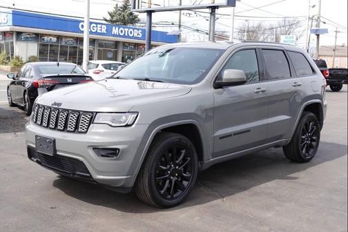 2021 Jeep Grand Cherokee Laredo