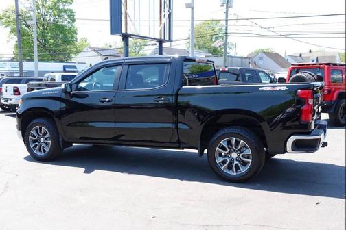 Black 2023 Chevrolet Silverado 1500 LT