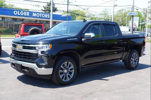 Black 2023 Chevrolet Silverado 1500 LT
